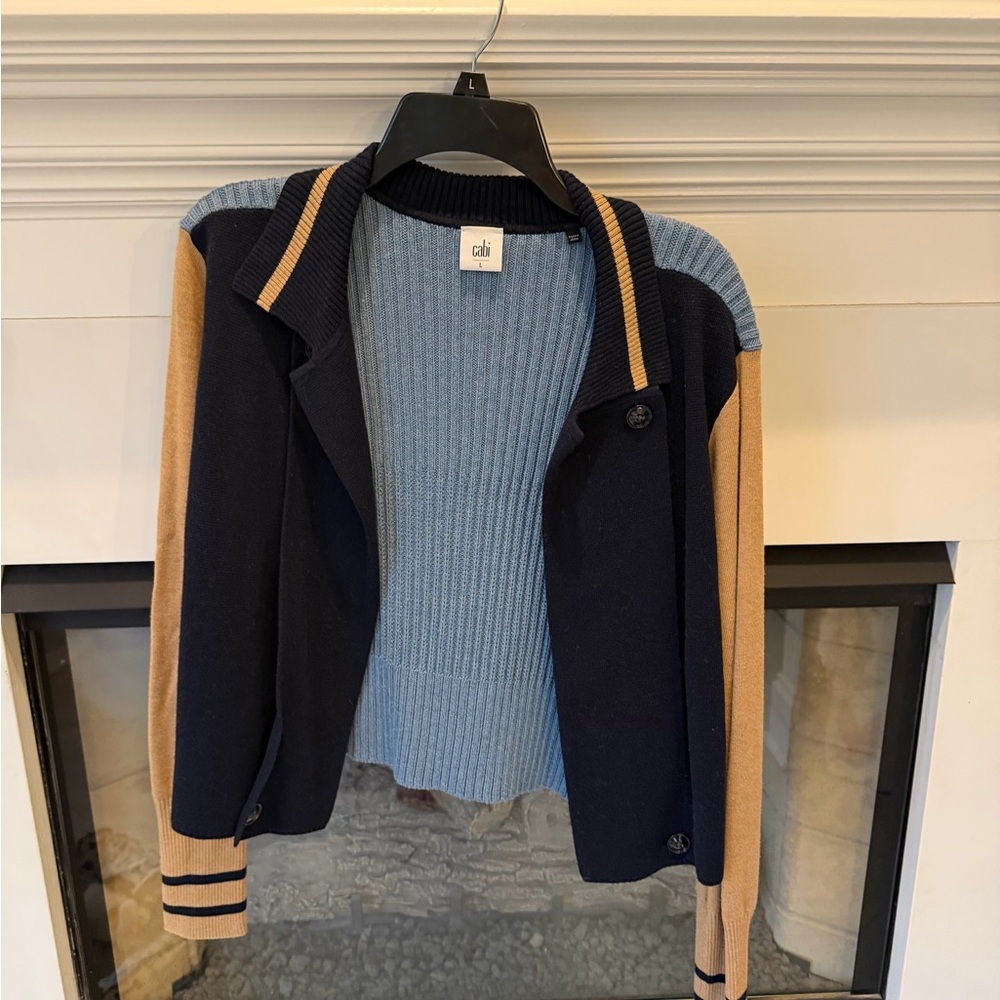 CAbi Turnback Cardigan EUC Large